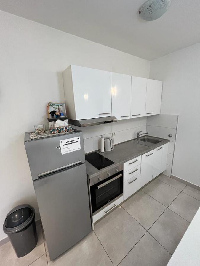 Apartman Cezar Appartement Stobreč Buitenkant foto